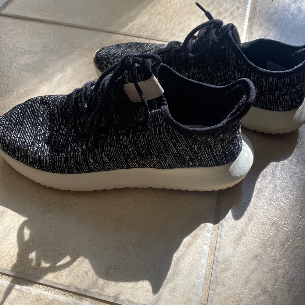 Addidas sneakers